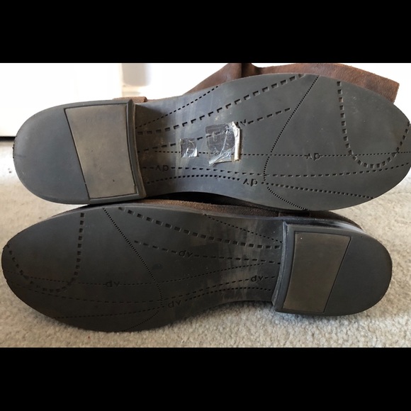 Dolce Vita Boots - Picture 4 of 4